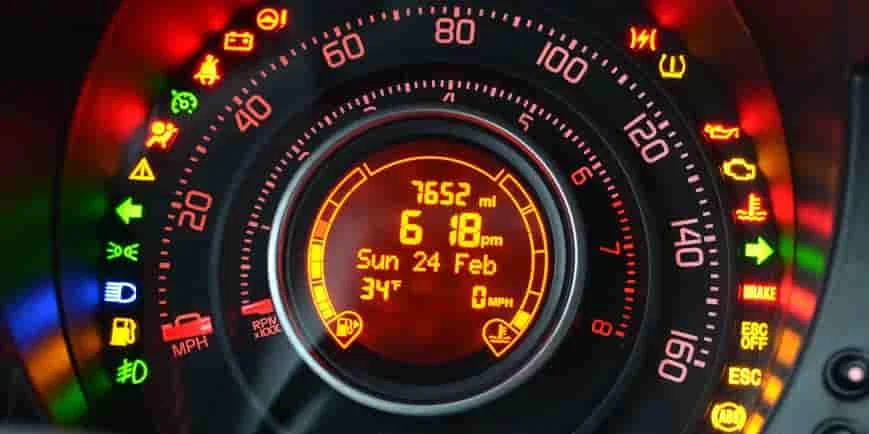 Arıza Çözümleri & Uyarı Işıkları – En Sık Görülen Uyarı Lambaları ve Çözümleri (2025)